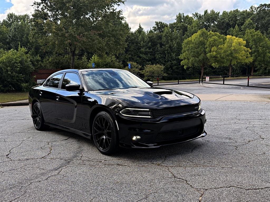2018 Dodge Charger - $20,995