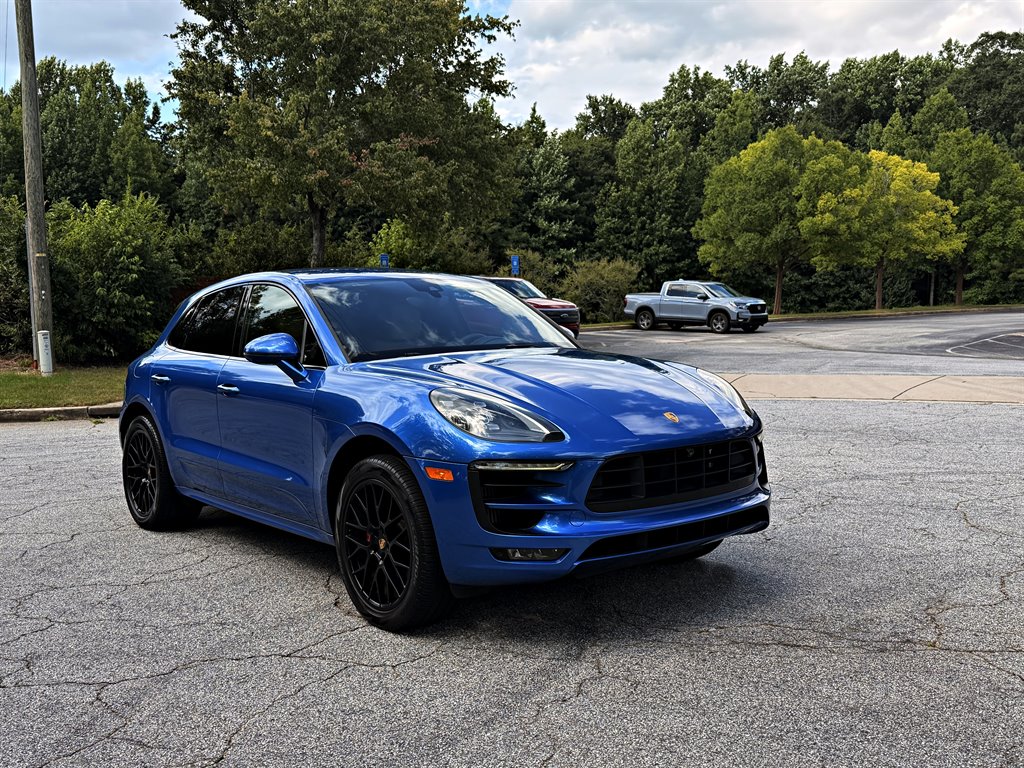 2017 Porsche Macan - $22,995