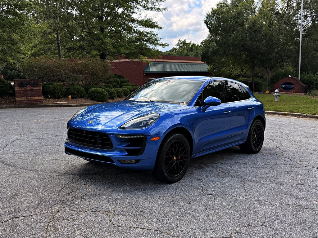 2017 Porsche Macan - $22,995