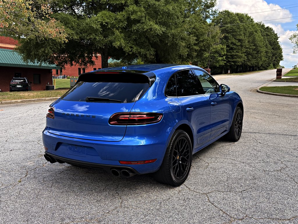2017 Porsche Macan - $22,995
