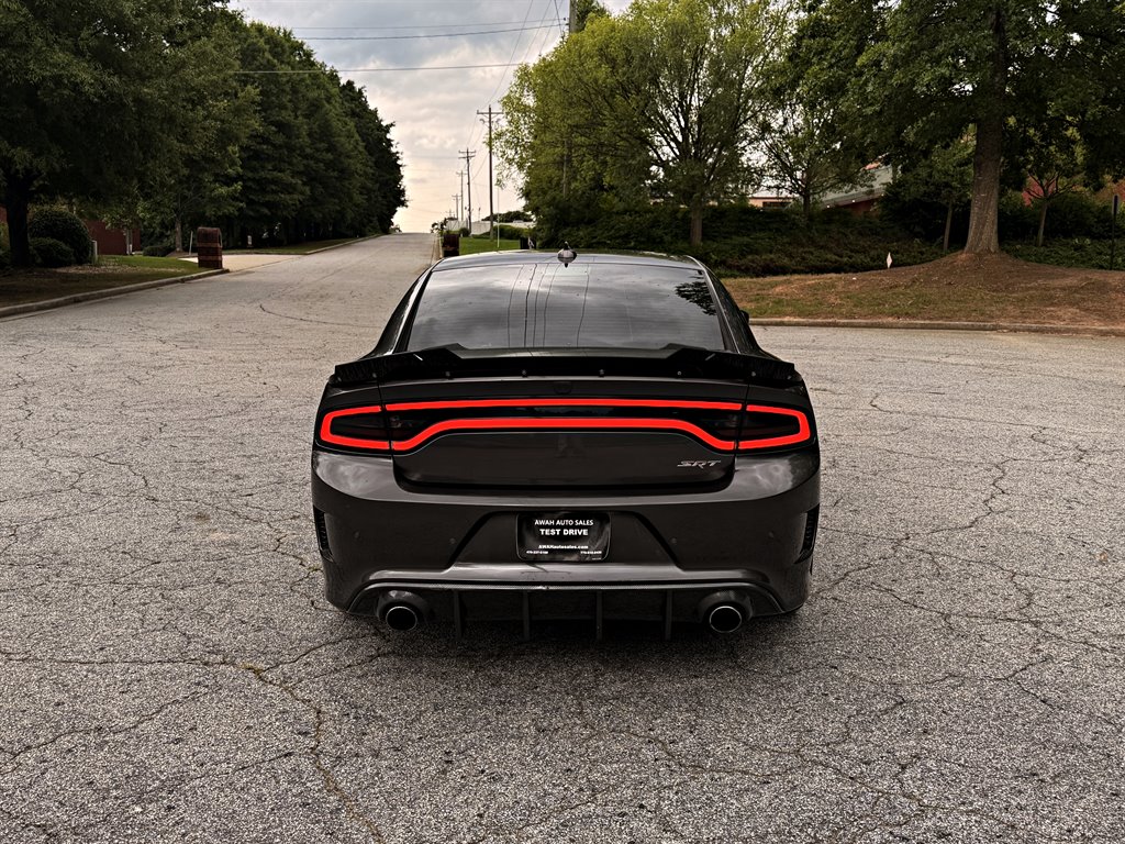 2018 Dodge Charger - $28,995