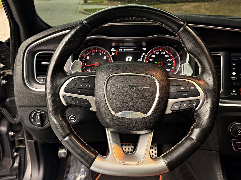 2018 Dodge Charger - $28,995