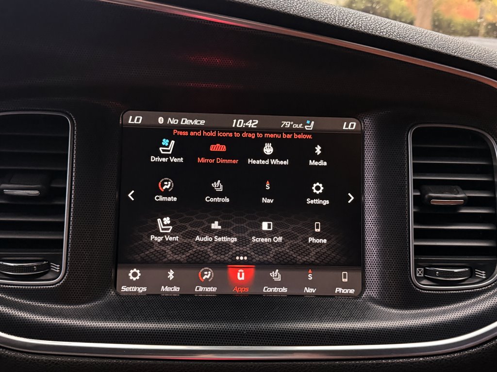 2018 Dodge Charger - $28,995