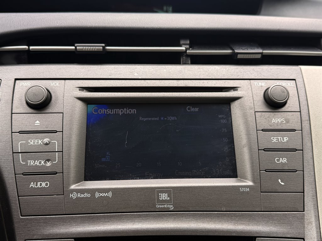 2013 Toyota Prius - $9,995