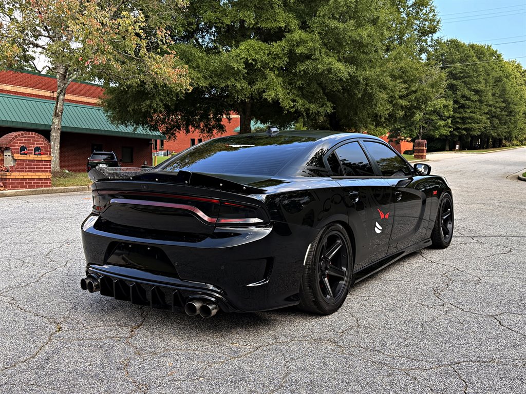 2017 Dodge Charger - $25,995