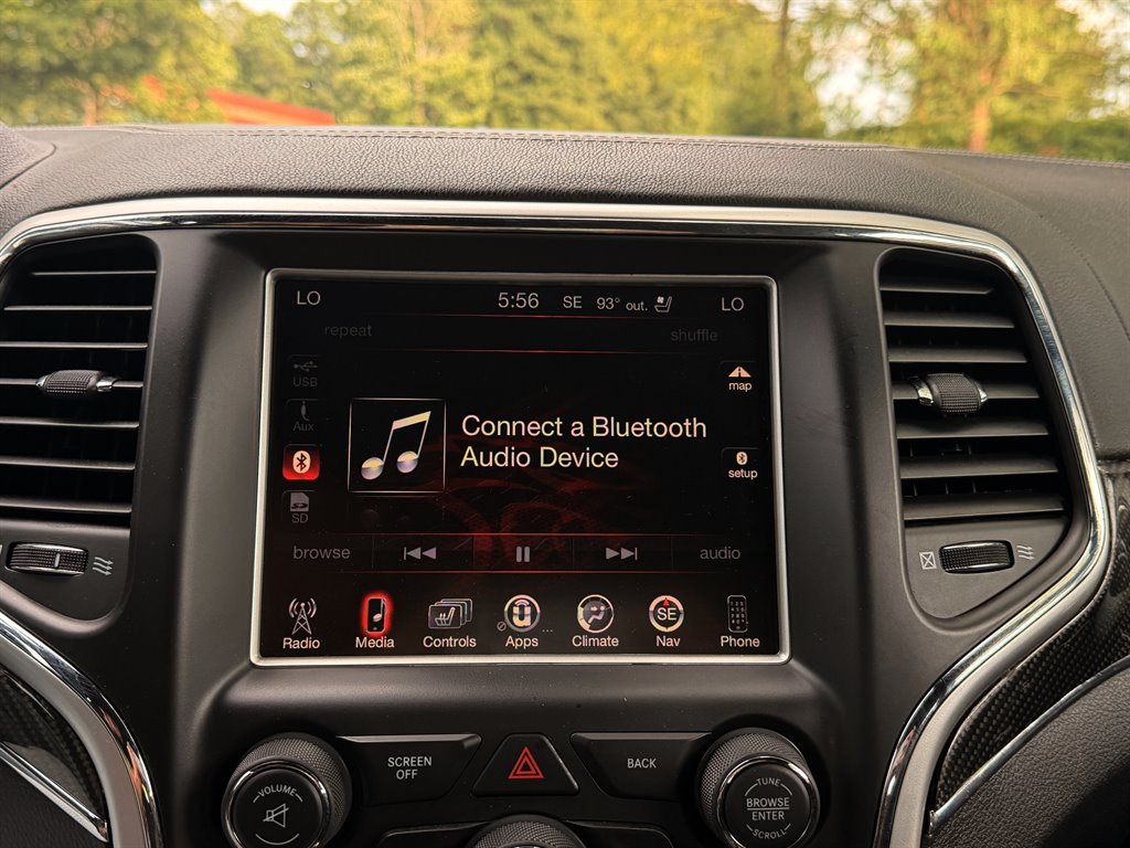 2015 Jeep Cherokee - $29,995