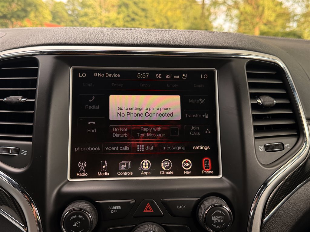 2015 Jeep Cherokee - $29,995