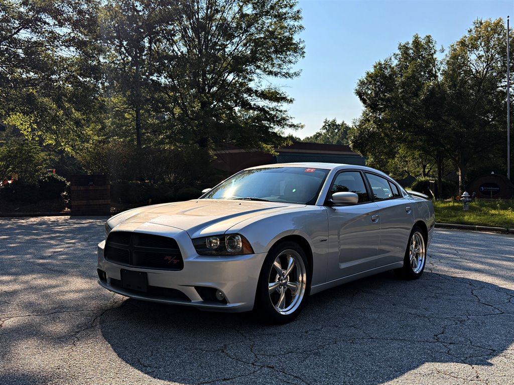 2012 Dodge Charger - $11,995