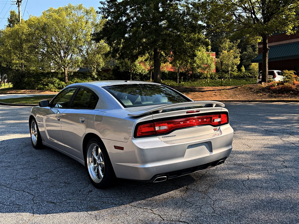 2012 Dodge Charger - $11,995