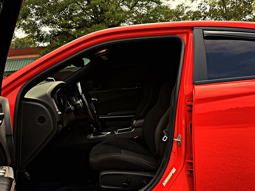 2020 Dodge Charger - $29,995