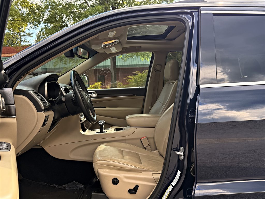 2014 Jeep Cherokee - $8,995