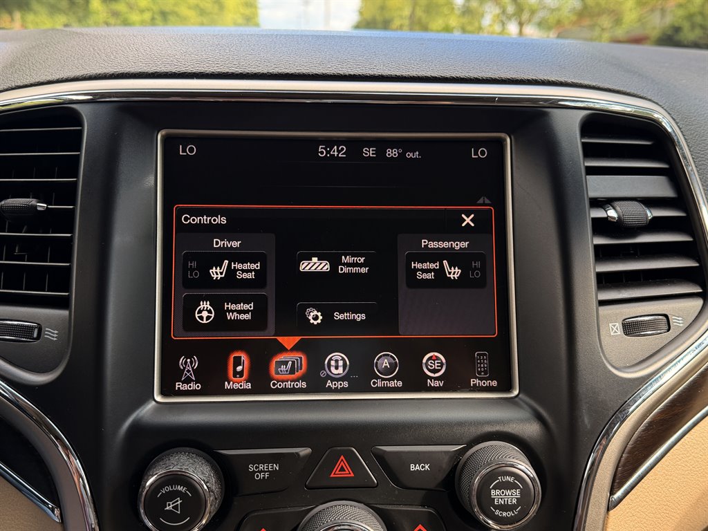 2014 Jeep Cherokee - $8,995