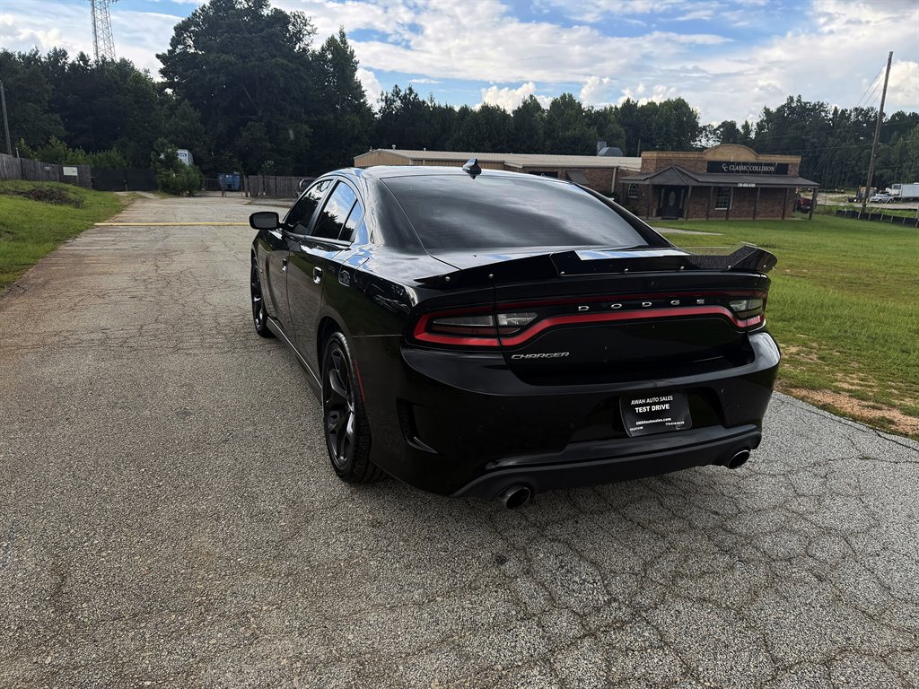 2019 Dodge Charger - $18,995