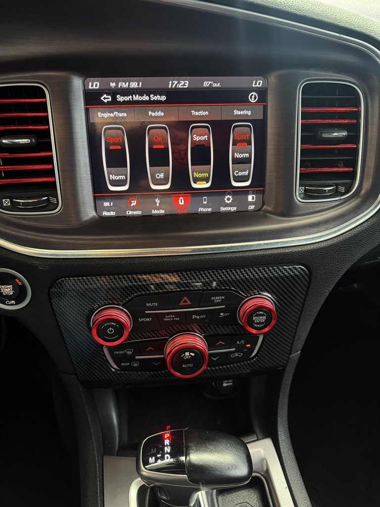 2019 Dodge Charger - $18,995