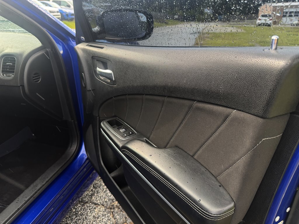 2021 Dodge Charger - $29,995