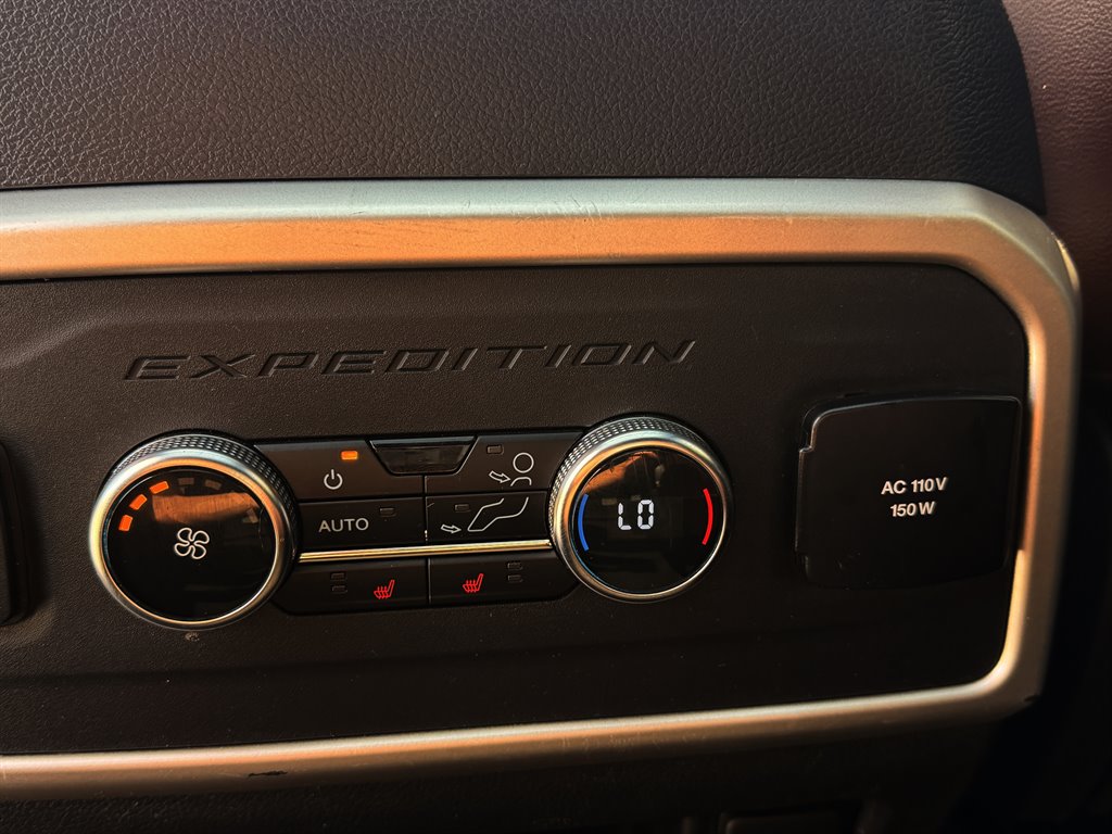 2023 Ford Expedition - $43,995
