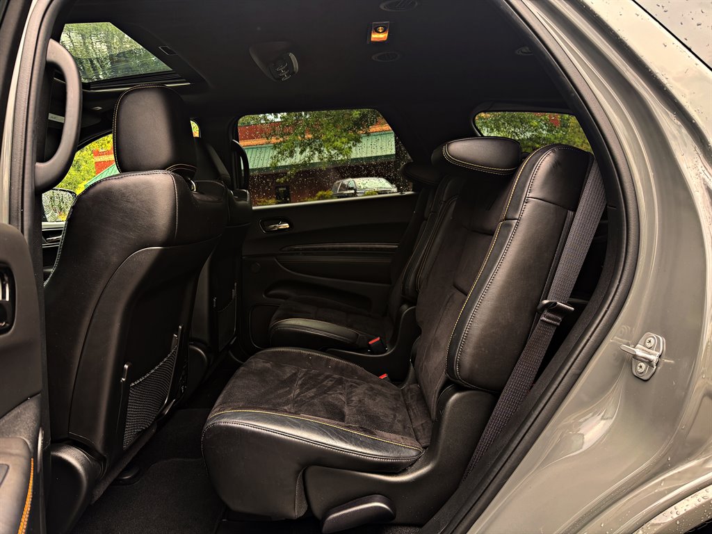 2023 Dodge Durango - $37,995