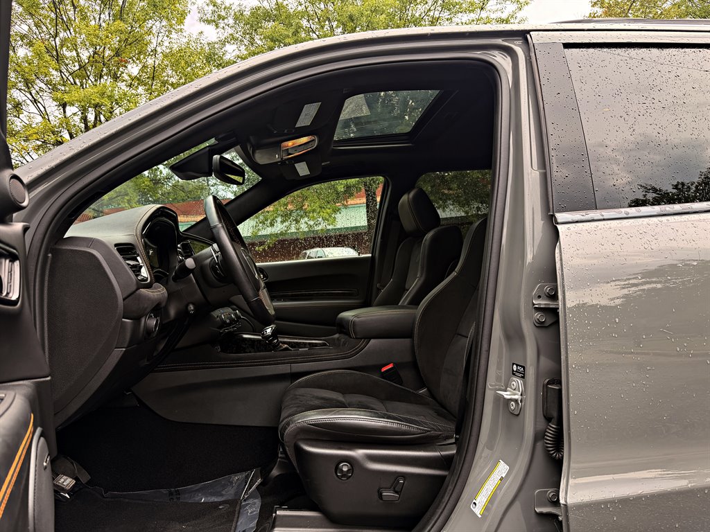 2023 Dodge Durango - $37,995