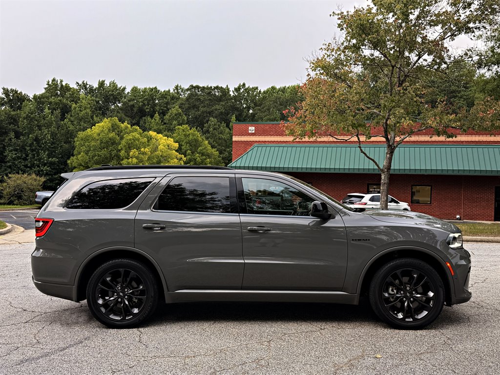 2023 Dodge Durango - $37,995