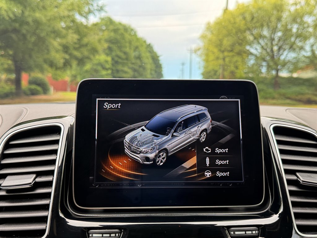 2018 Mercedes-Benz GLS - $24,995