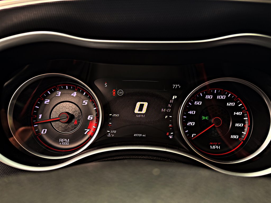 2015 Dodge Charger - $28,995