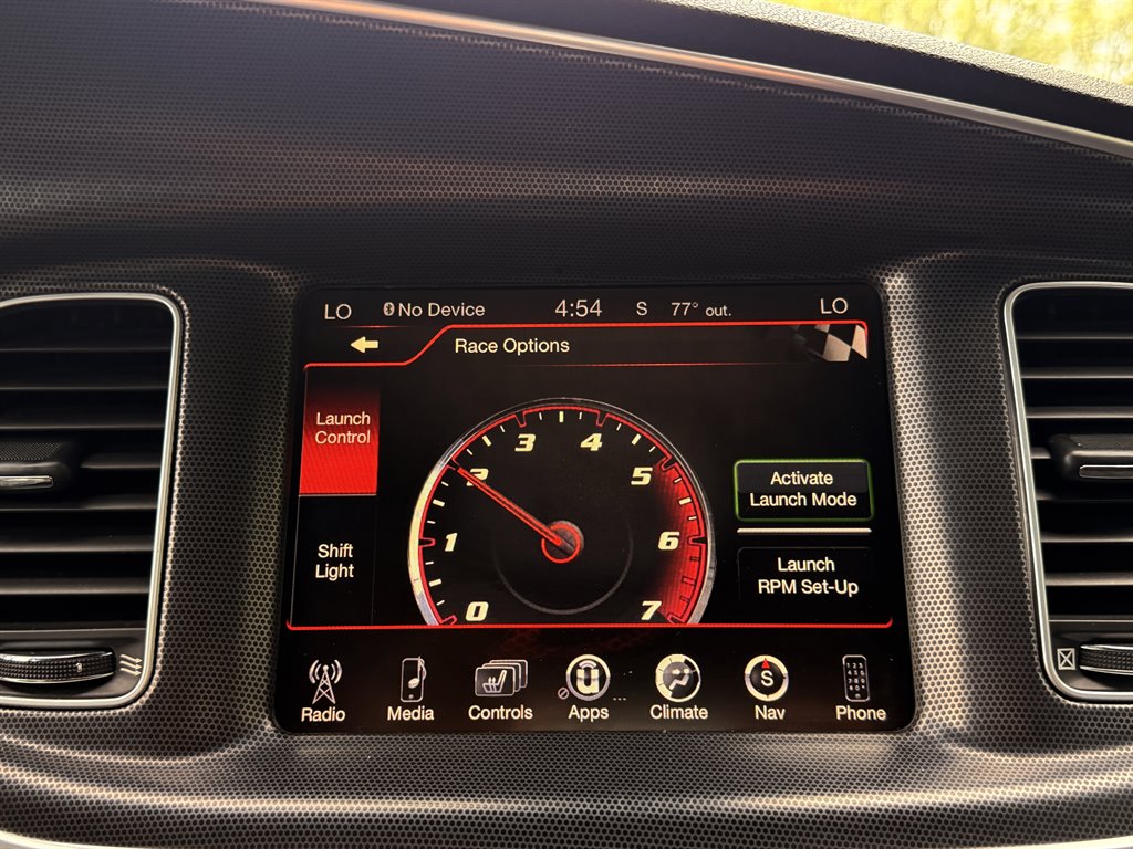 2015 Dodge Charger - $28,995