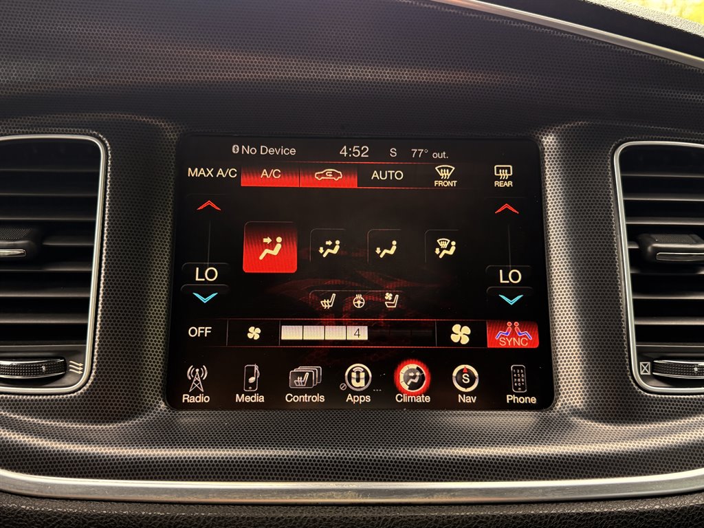 2015 Dodge Charger - $28,995