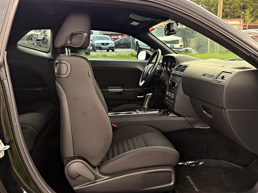 2014 Dodge Challenger - $14,995