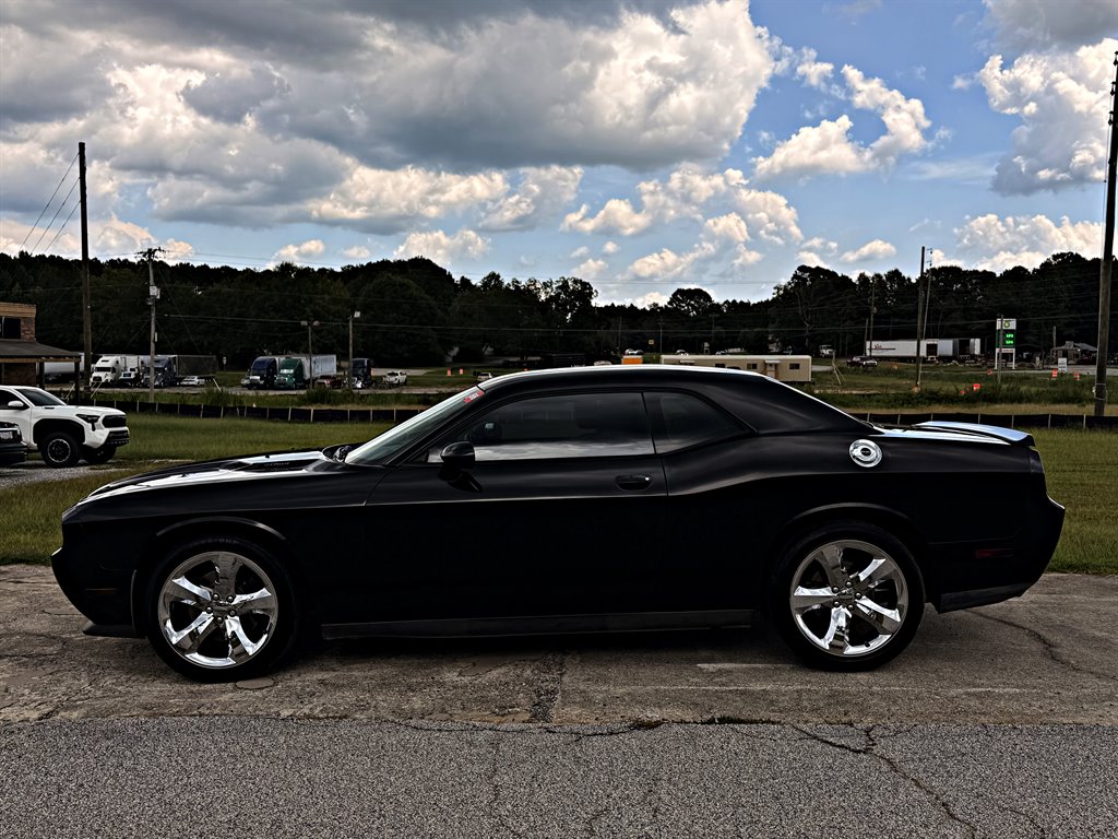 2014 Dodge Challenger - $14,995