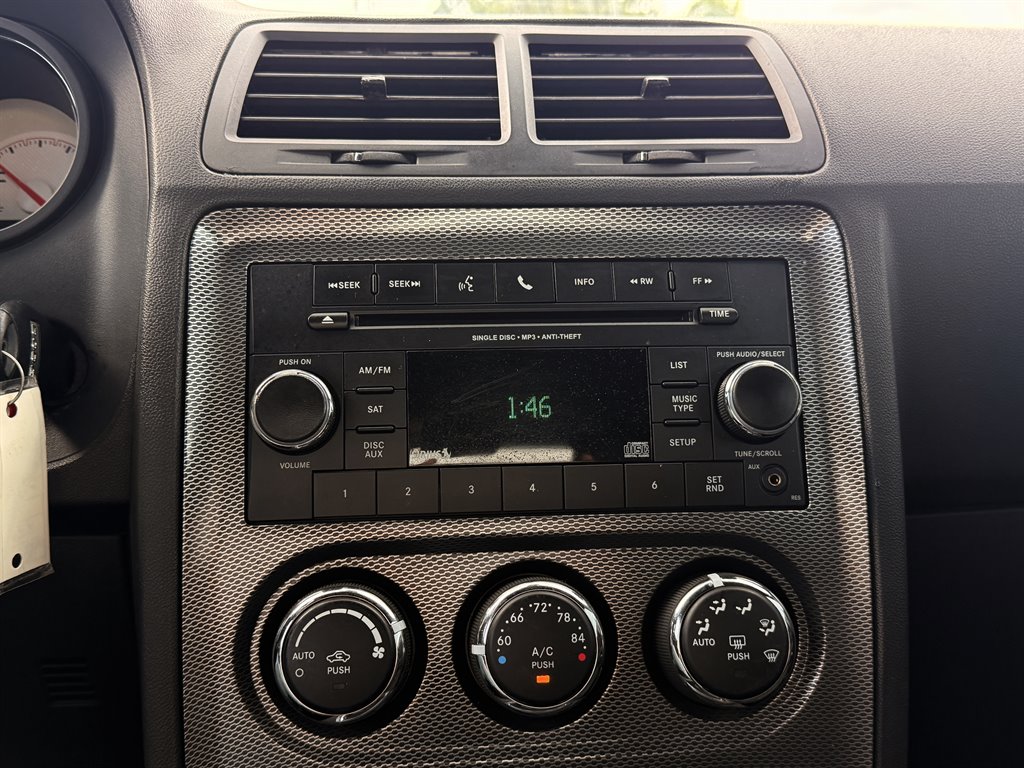 2014 Dodge Challenger - $14,995