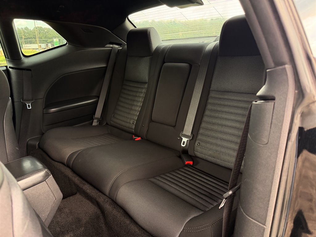 2014 Dodge Challenger - $14,995