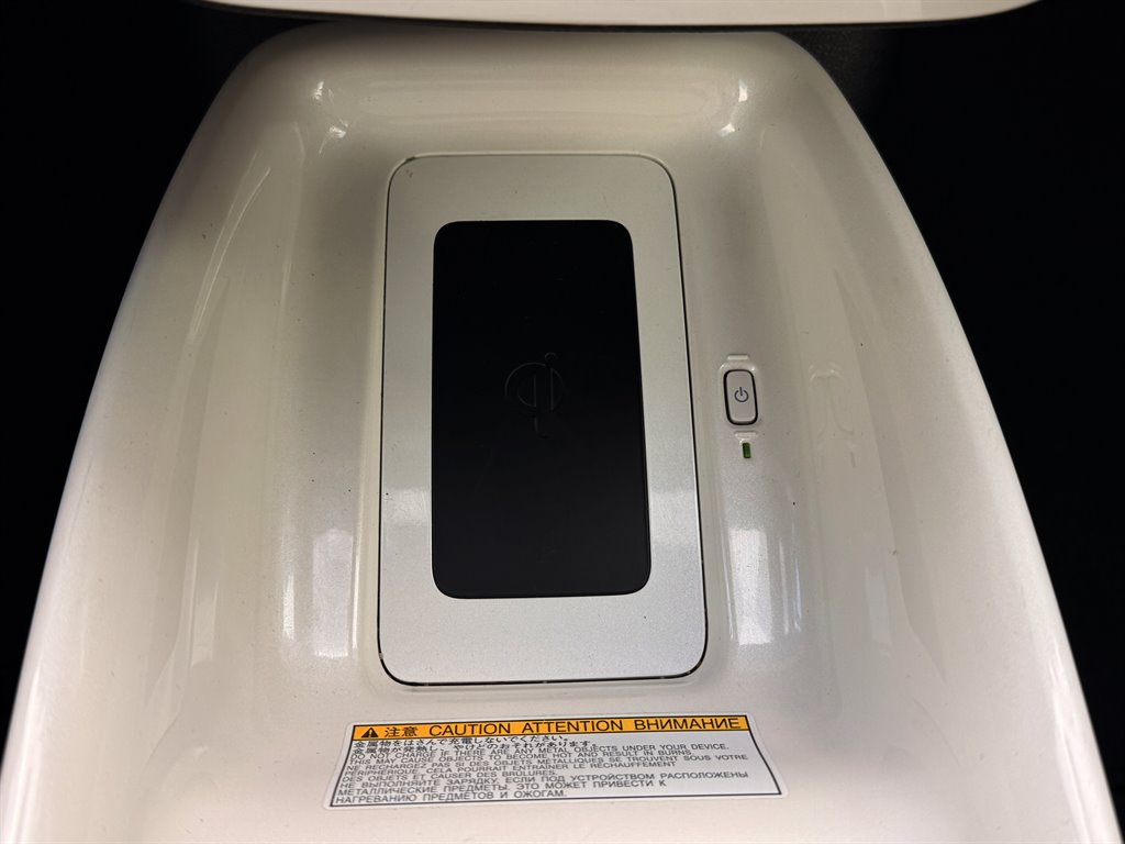 2016 Toyota Prius - $14,995