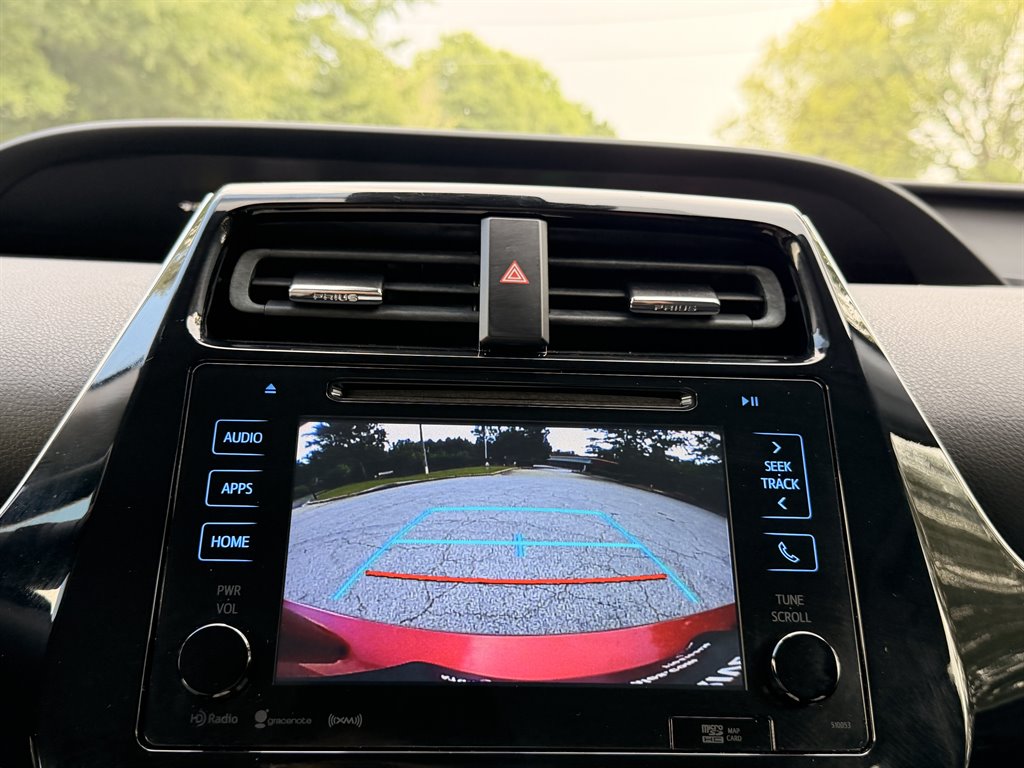 2016 Toyota Prius - $14,995