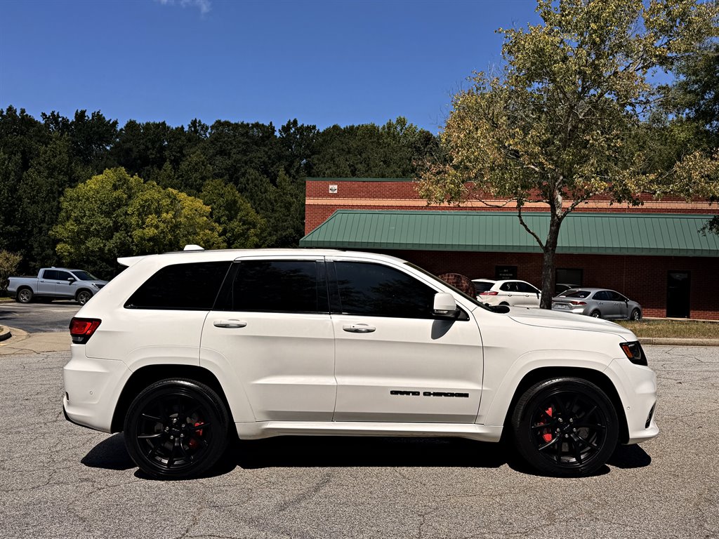 2020 Jeep Cherokee - $38,995