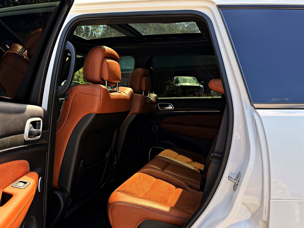 2020 Jeep Cherokee - $38,995