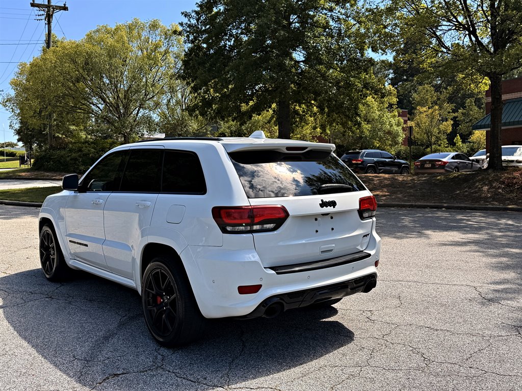 2020 Jeep Cherokee - $38,995
