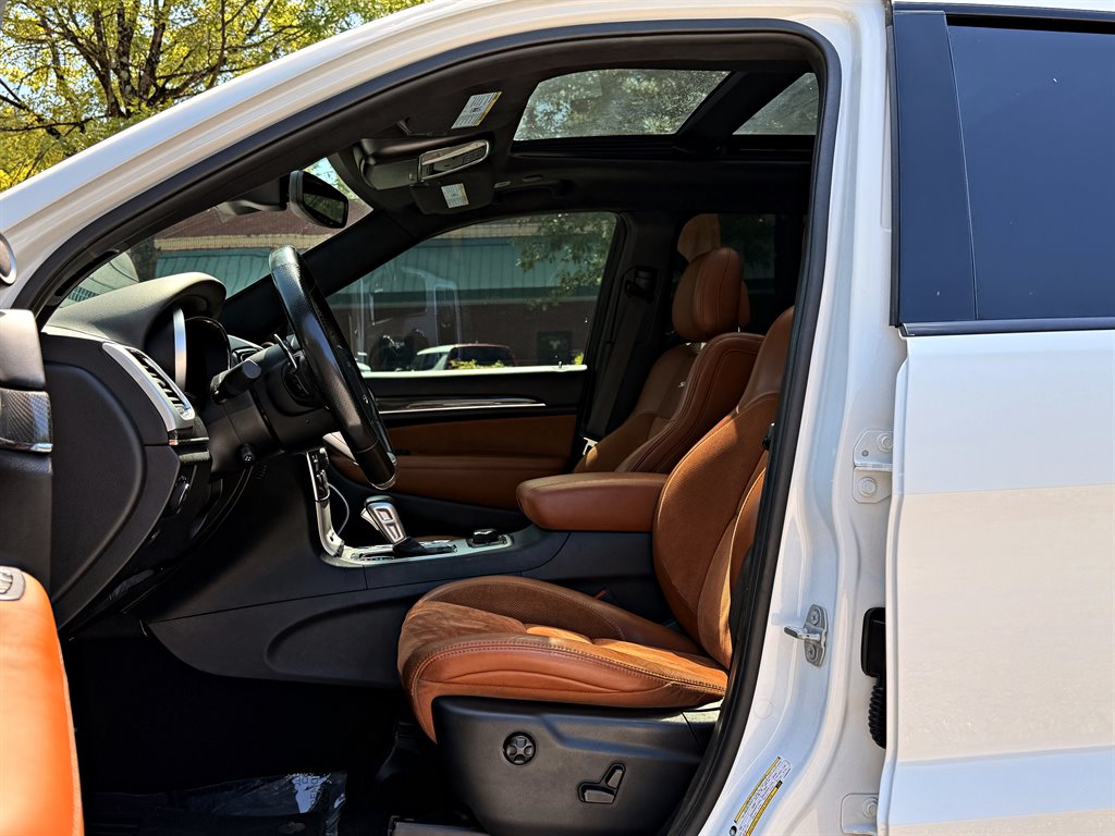 2020 Jeep Cherokee - $38,995