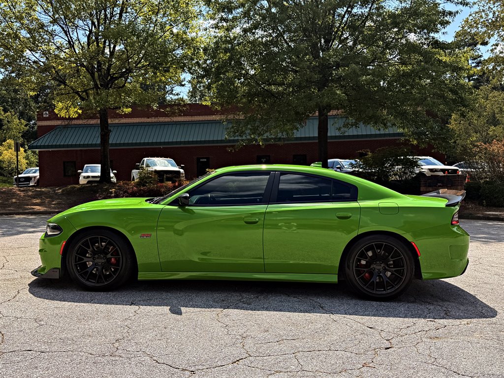 2017 Dodge Charger - $28,995