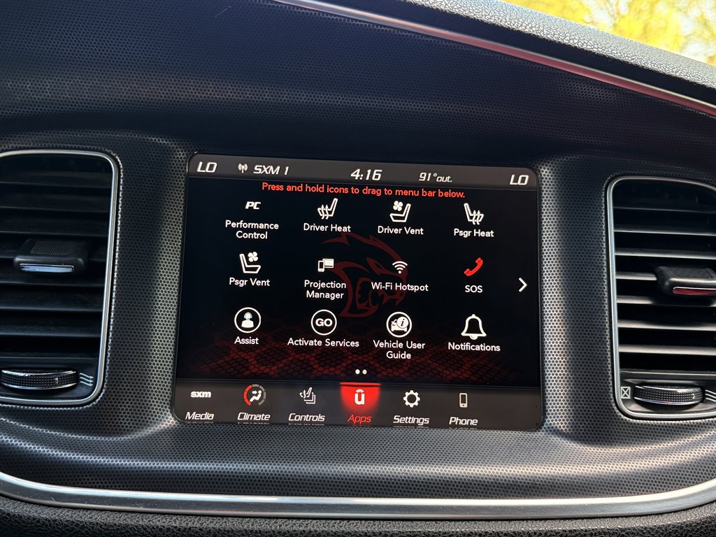 2018 Dodge Charger - $27,995