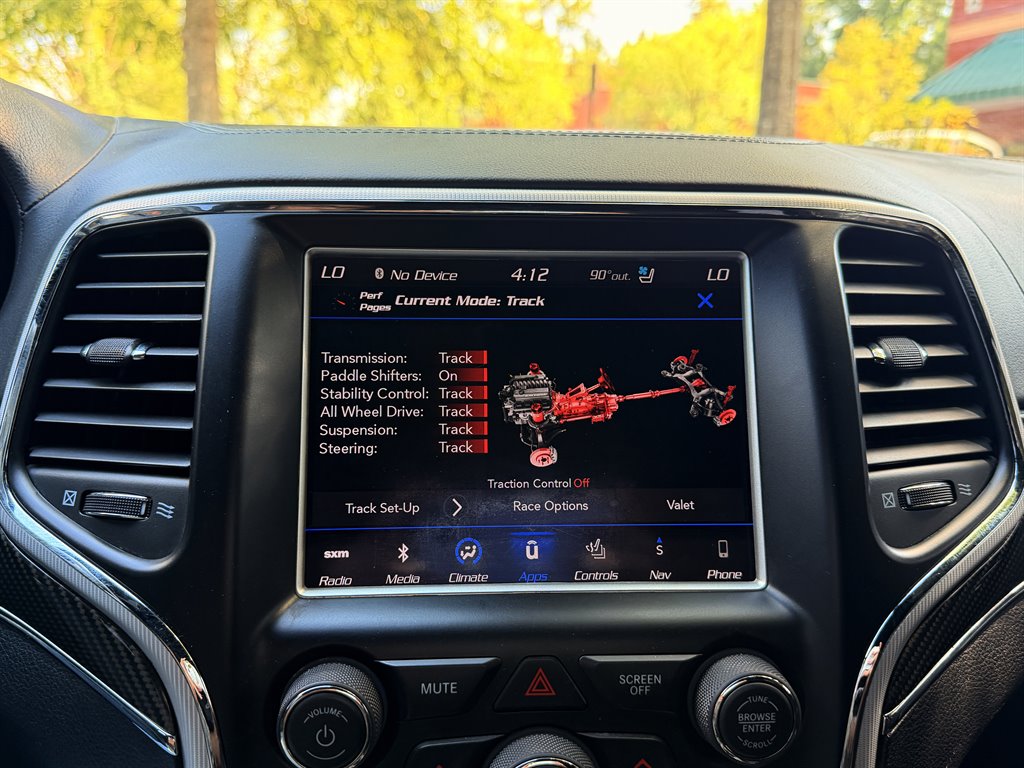 2018 Jeep Cherokee - $33,995