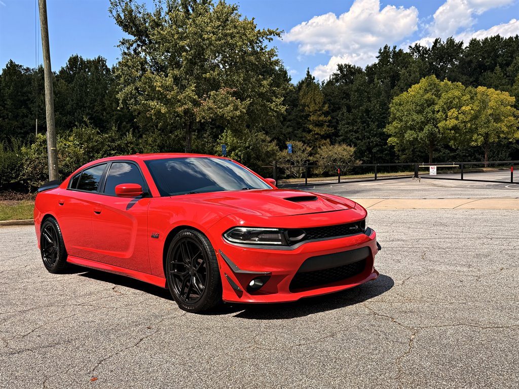2018 Dodge Charger - $24,995