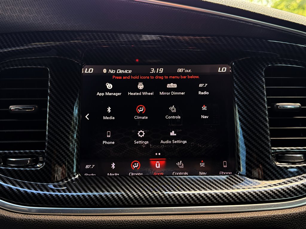 2018 Dodge Charger - $24,995