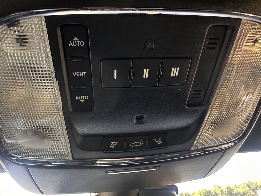 2018 Dodge Durango - $38,995