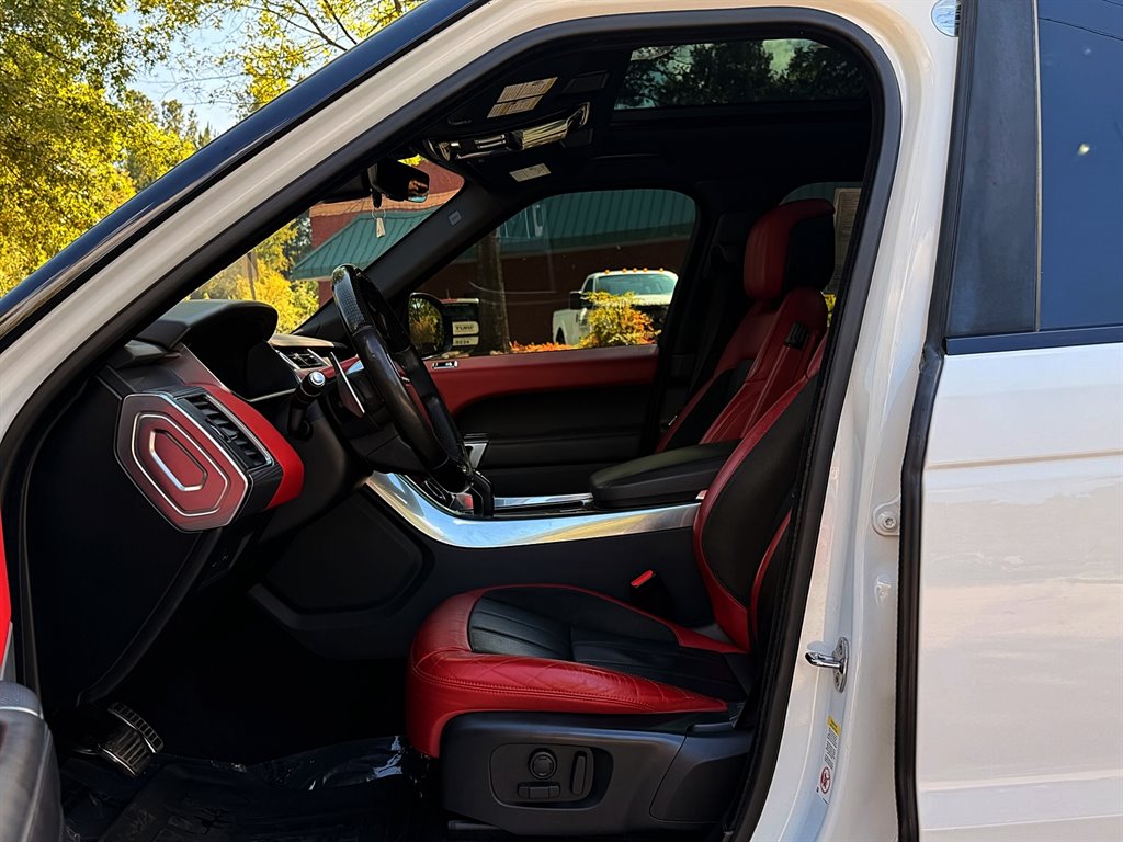 2020 Land Rover Range Rover Sport - $27,995