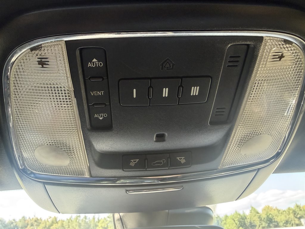 2018 Dodge Durango - $18,995