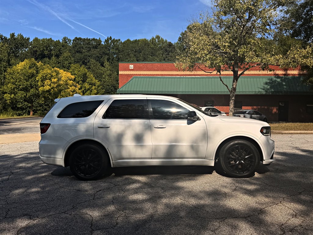 2016 Dodge Durango - $9,995