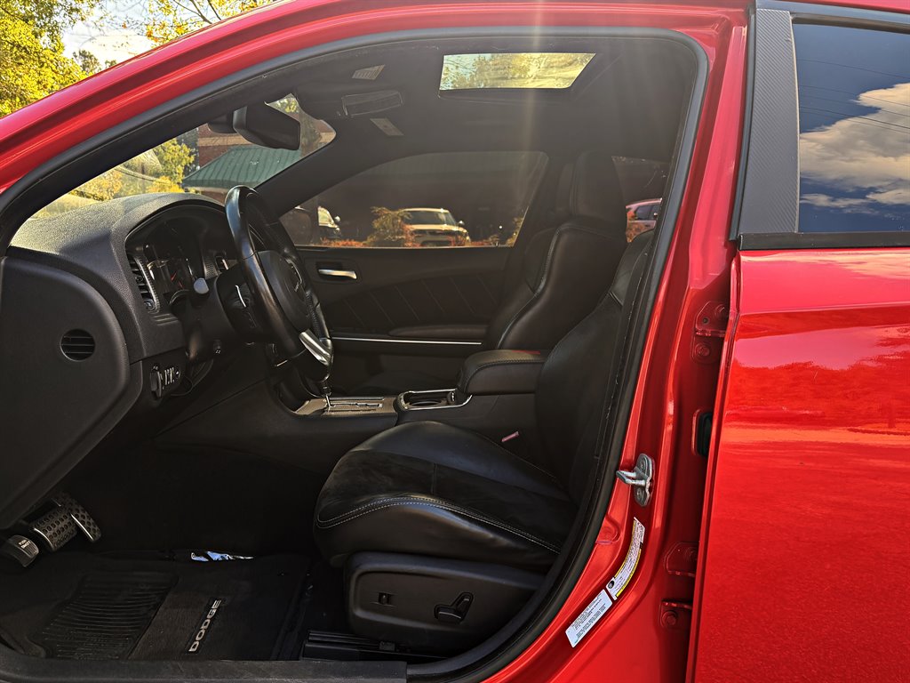 2012 Dodge Charger - $18,995