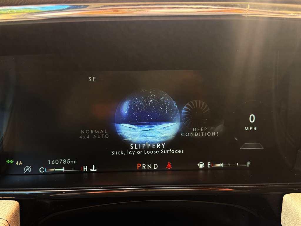 2018 Lincoln Navigator - $17,995