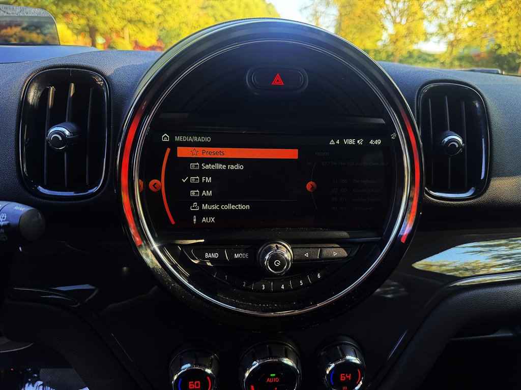 2018 MINI Countryman - $9,995