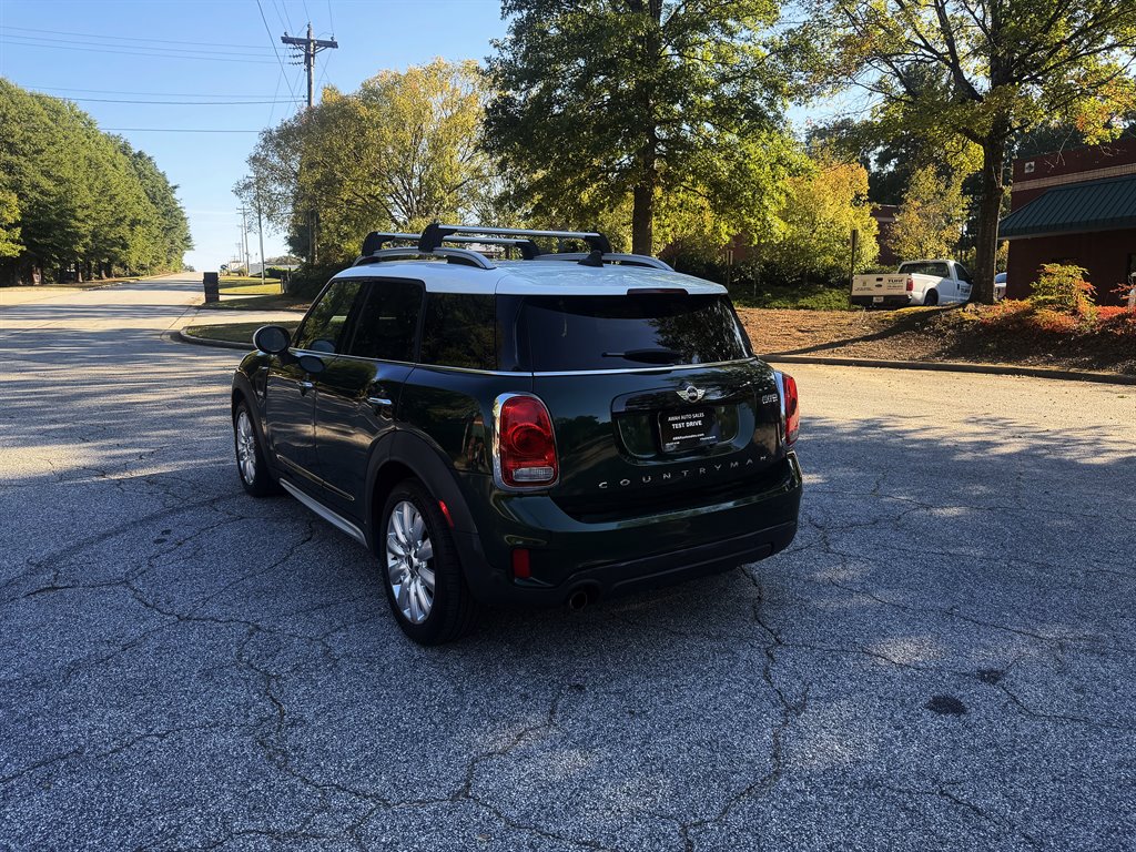 2018 MINI Countryman - $9,995